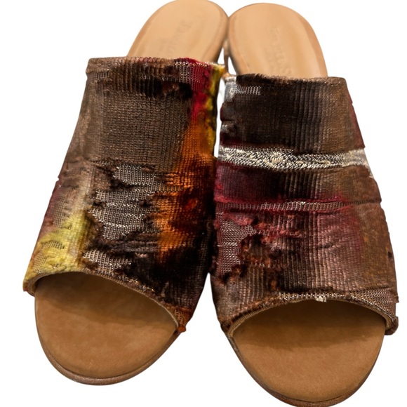 ITALIAN “Firenze Studio” Velvet & Leather Mule Heels Size 8 Block Heel - Picture 9 of 12